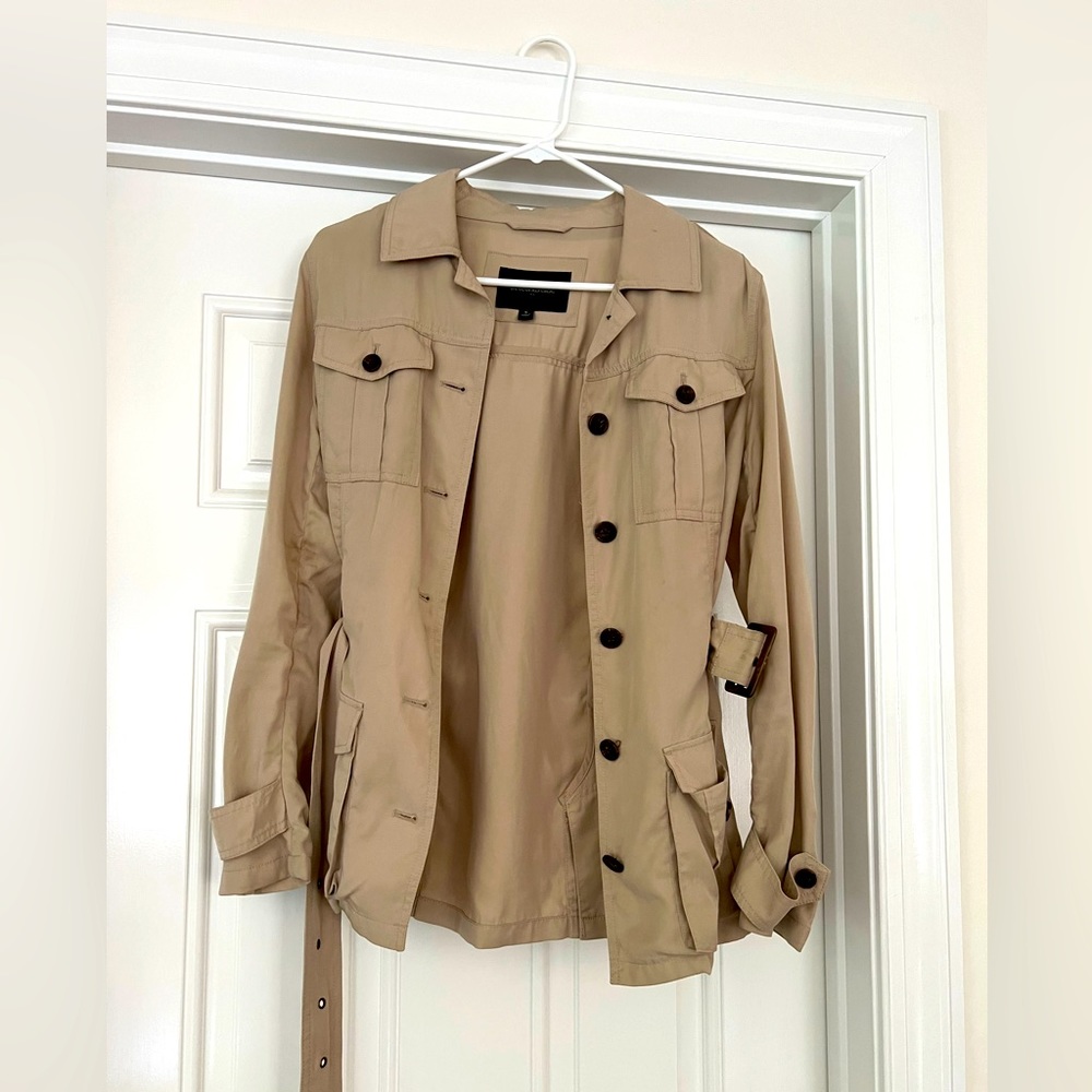 Women’s lightweight coat